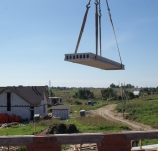 Установка плит перекрытий