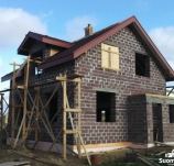 Закончили коробку дома