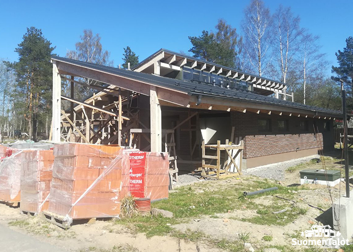 Дом из керамзитобетонных камней SuomenTalot